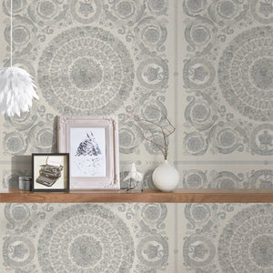 Versace-Home-Heritage-White-Silver-Luxury-70cm-Wallpaper-by-AS-Creation-37055-5