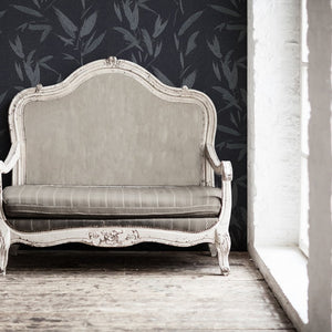 New-Elegance-Baroque-Palm-Black-Wallpaper-by-AS-Creation-37549-2