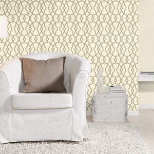 Freundin-Modern-Geo-Trellis-Cream-Gold-Wallpaper-by-Rasch-442823