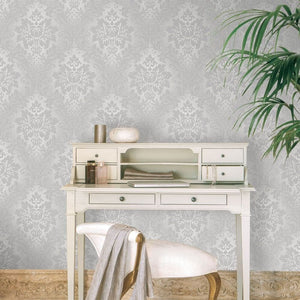 Fabric-Damask-Silver-Glitter-Wallpaper-by-Royal-House-From-Grandeco-A10904